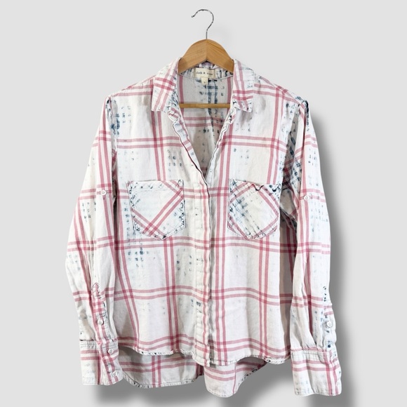cloth & stone Tops - Anthropologie Cloth & Stone Button Down Shirt Size L Split Back Red White Blue